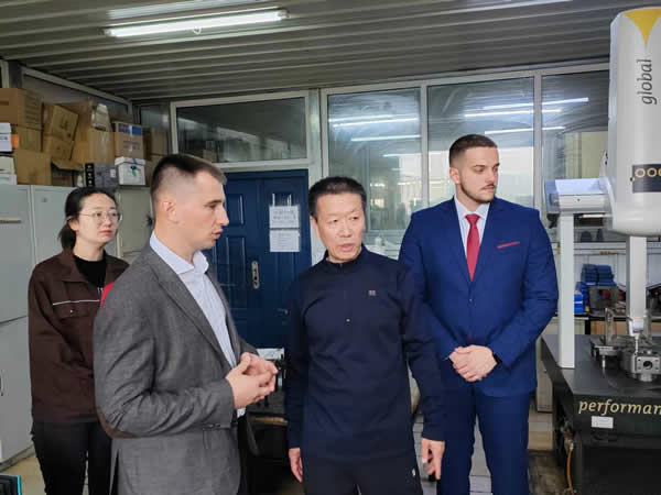 2023年10月9日至11日，俄羅斯客戶來(lái)廠考察并洽談下一步合作事宜。